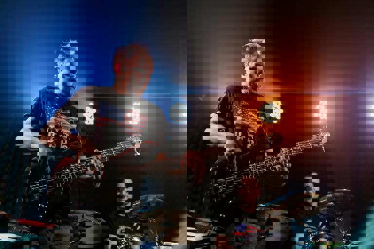 Street Performers Captivate Downtown With Interactive Art and Dazzling Light Shows